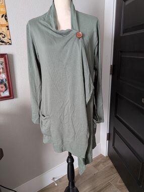 Long Sleeve Single Button Green Cardigan